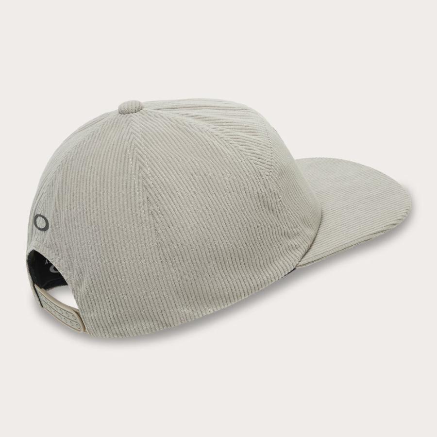 ⚠️お値下げ中　Oakley コーデュロイキャップ ブラウン OAKLEY オークリー 帽子 キャップ メンズ レディース MESHED B1B