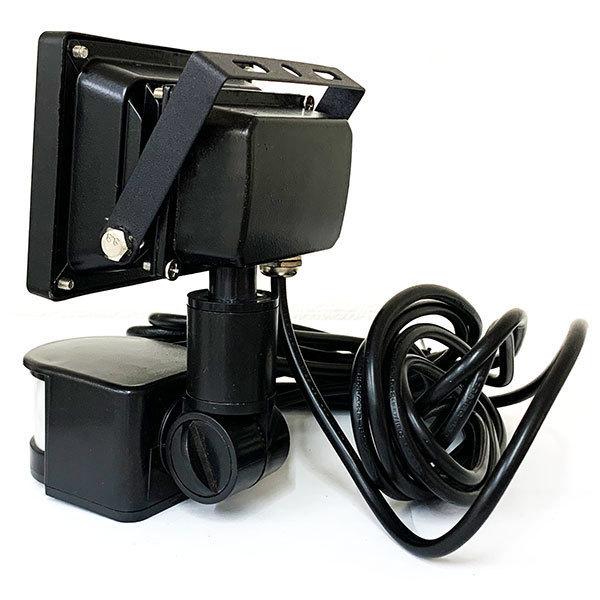 10W LED投光器 1000lm 100w相当 省エネ 100V 3m配線 人感センサー電球色 【3個set 送料無料】 | ブランド登録なし | 01