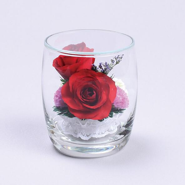 ●日本正規品● グラスフラワー クリスタルガラス・プリザーブドフラワー ガラスに閉じ込めることで5〜10年美しさを保ちます 着色をせず生花本来の美しさを再現 赤 花束、アレンジメント