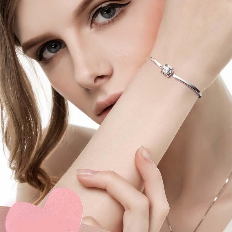SWAROVSKI（スワロフスキー） ブレスレット レディース シルバー