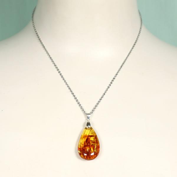 アンバー(琥珀) ペンダントトップ しずく型 天然石 パワーストーン