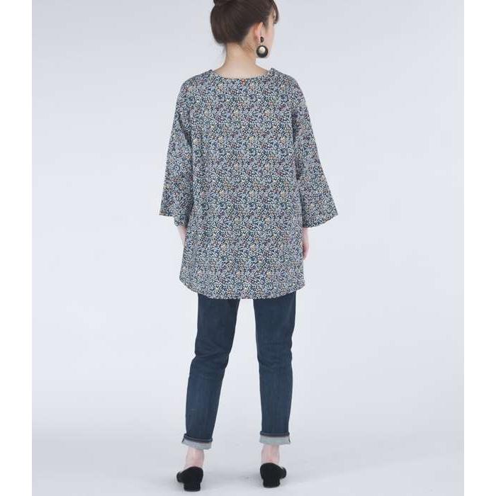 高橋恵美子デザイン　手ぬいのVネックチュニック　型紙　M　L　LLサイズ【型紙/縫い代付き/パターン/チュニック/イレギュラーヘム/ドルマン袖/カジュアル】 |  | 03