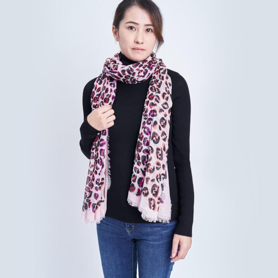 フェンディ Fendi ストール モダール シルク ピンク系 Fxt9 A3he 195 137 大判 レディース ズッカ柄 レオパード新品 正規品 Fendi Pink Zokzok 通販 Yahoo ショッピング