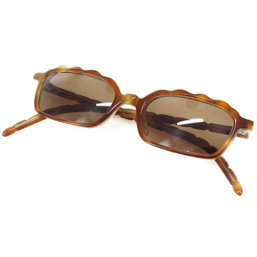 [JF Rey]ジェイエフレイ デッドストック 新品 入手困難 サングラス J 701 703/062 ブラウン グリーン かわいい フランス なみなみ 波 レトロ お洒落 おしゃれ |  | 01