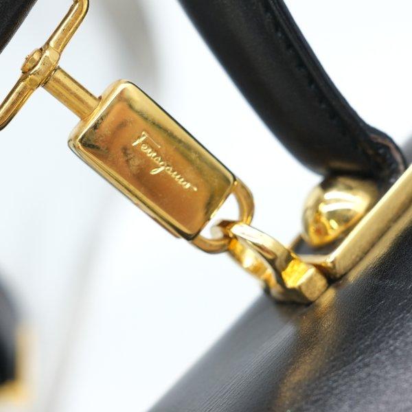 FERRAGAMO Salvatore Ferragamo サルヴァトーレ フェラガモ FERRAGAMO Salvatore Ferragamo サルヴァトーレ フェラガモ