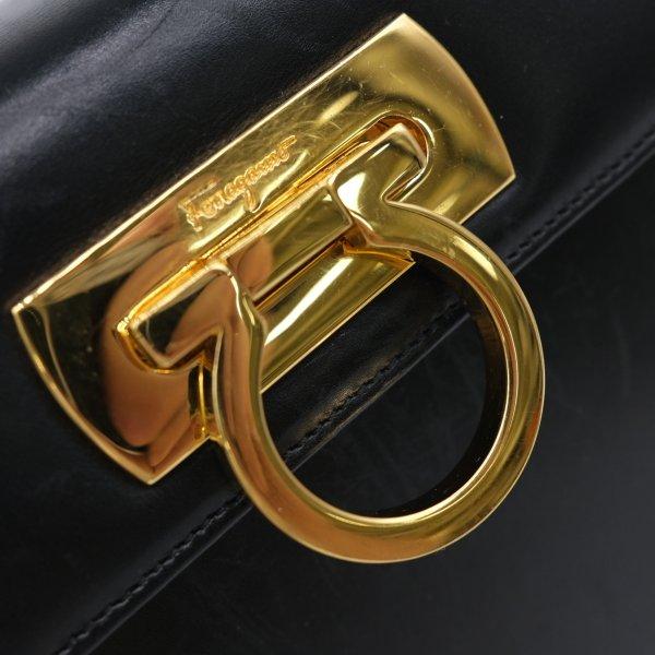 FERRAGAMO Salvatore Ferragamo サルヴァトーレ フェラガモ FERRAGAMO Salvatore Ferragamo サルヴァトーレ フェラガモ