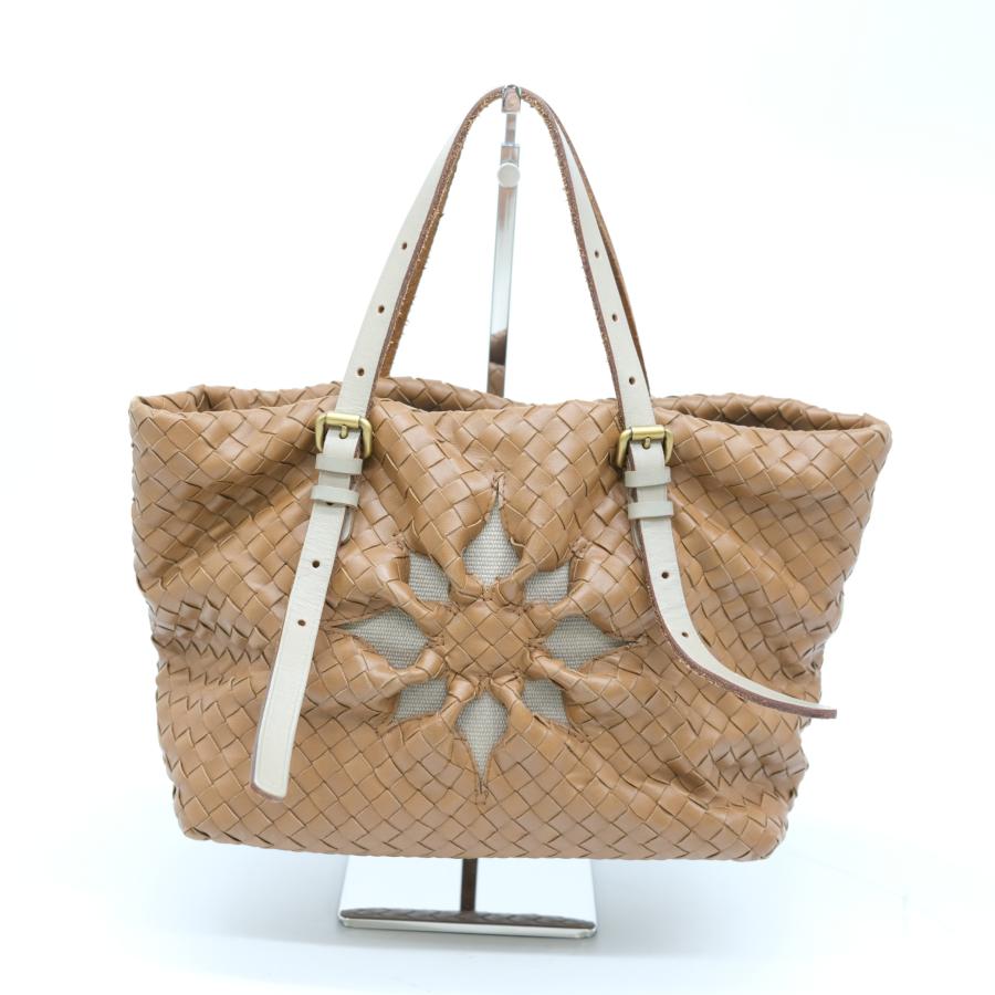 ボッテガ ヴェネタ ハンドバッグ イントレチャート 刺繍 フラワー トートバッグ ボッテガ ヴェネタ ハンドバッグ イントレチャート 刺繍