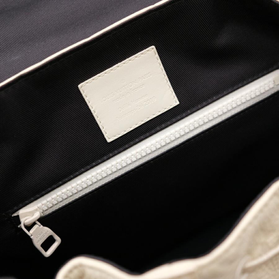 お値引き】LOUIS VUITTON ルイヴィトン クリストファー GM ヴァージル