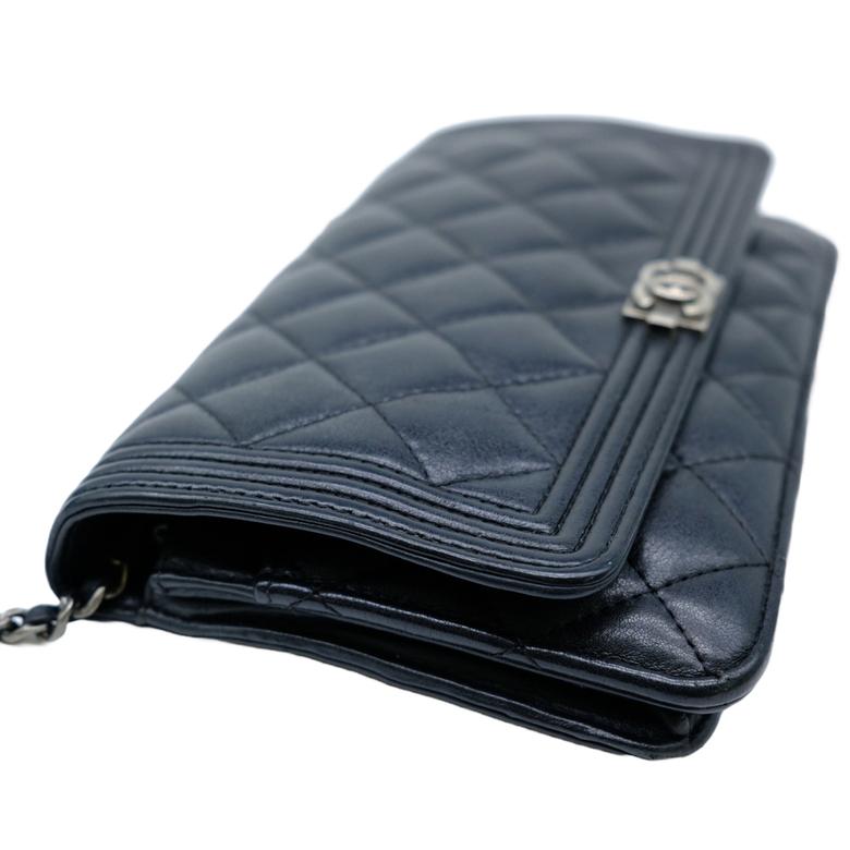 【お値引き】 CHANEL シャネル マトラッセ チェーン ショルダー ボーイシャネル チェーンウォレット ブラック 黒 22855969 |  | 05