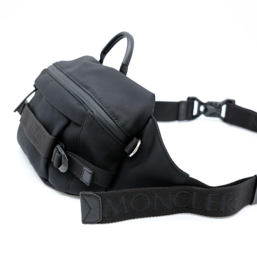 美品】MONCLER モンクレール ボディバッグ ウエストポーチ ARGENS  