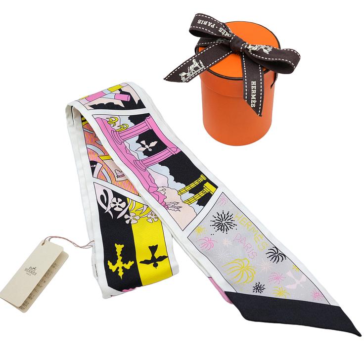 【お値引き】【未使用品】HERMES エルメス スカーフ ツイリー ファクトリースイート シルク100% 2022年モデル ブラック ジョーヌ ローズ イエロー ピンク | 