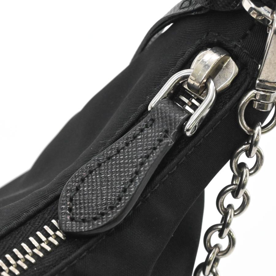 【美品】PRADA プラダ テスート ナイロン レザー ショルダーバッグ ポーチ付き ハンドバッグ 2WAY レディース 三角ロゴ ブラック シルバー金具 黒 IBH204 |  | 06