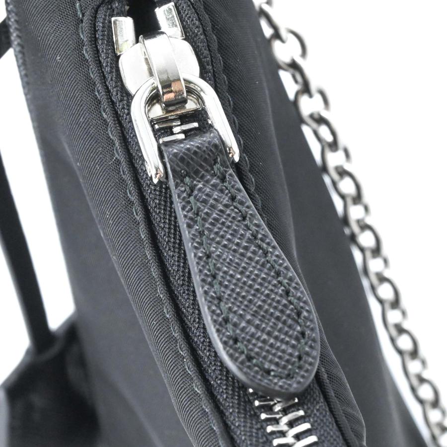 【未使用品】PRADA プラダ  Re-Edition 2005ナイロン レザー ショルダー ポーチ付き ハンドバッグ 2WAY レディース 三角ロゴ ブラック 黒 シルバー金具 白タグ |  | 16