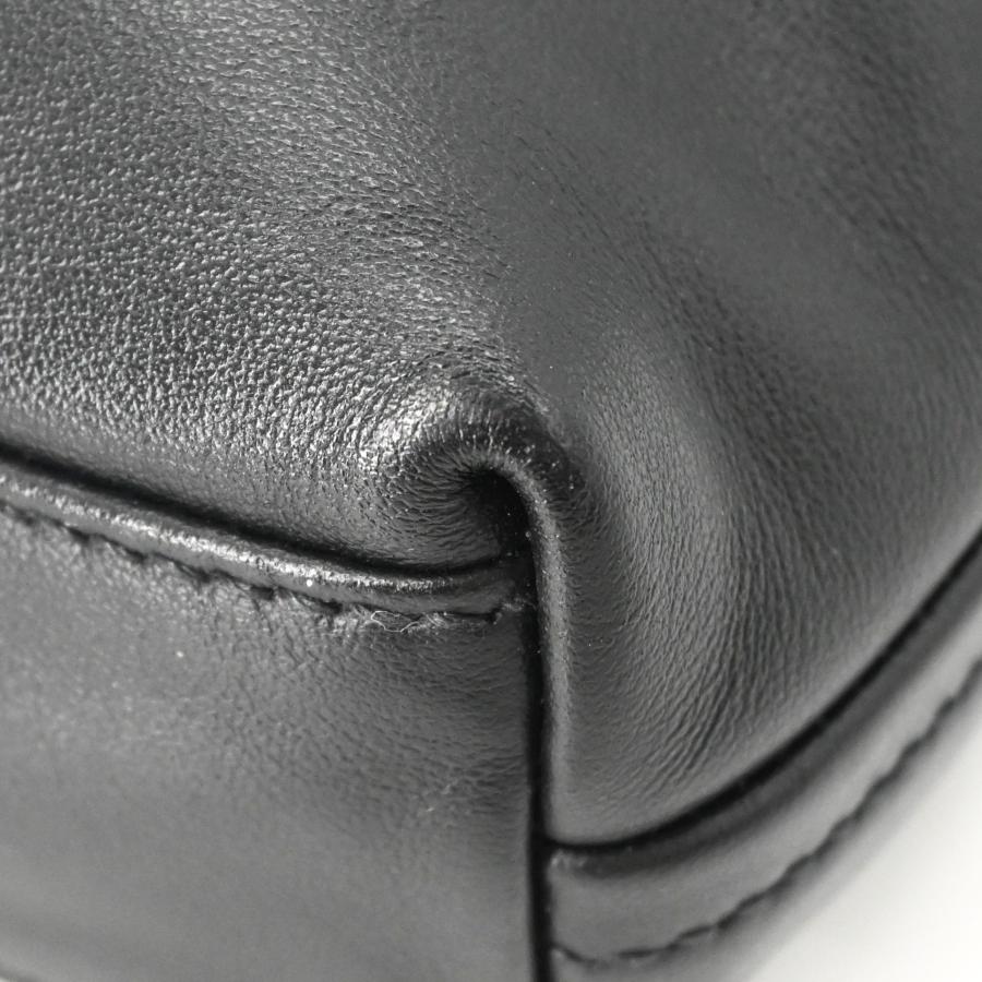 【未使用品】PRADA プラダ ショルダーバッグ レザー トライアングルロゴ 黒 ブラック ブルー 青 2VH078 |  | 09
