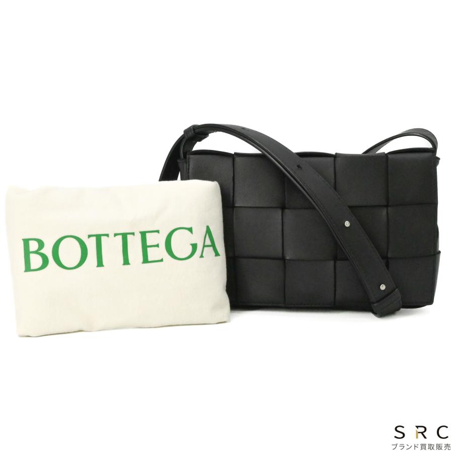 BOTTEGA VENETA カセット マキシイントレチャート ショルダーバッグ BOTTEGA VENETA（ボッテガ・ヴェネタ） 【美品】BOTTEGA VENETA
