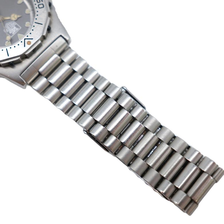 TAG HEUER タグホイヤー 3000シリーズ プロフェッショナル 腕時計 ウォッチ シルバー Q2 クォーツ 932.213 |  | 10
