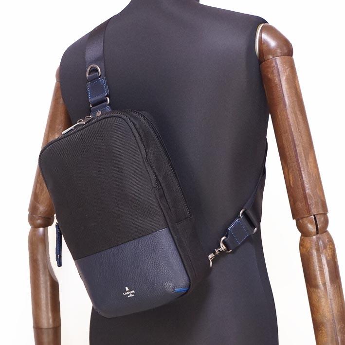 LANVIN en Bleu ランバンオンブルー ボディバッグ ホライゾン メンズ