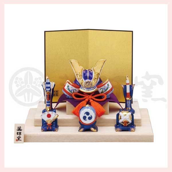 染錦　出世兜（尚武小・平飾り）　陶器置物　5764