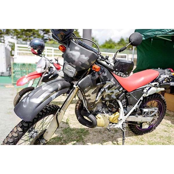 専用ページ　黒艶あり AZ ラバーペイント マットブラック 黒 400ml RP-1 油性 ラバー