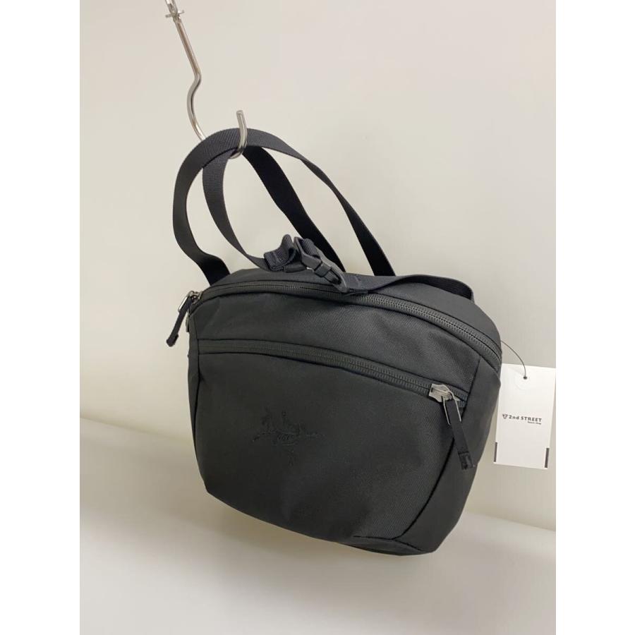 【新品未使用】ARC’TERYX MANTIS 2 と不織布ショッパートート ARC'TERYX◇アークテリクス/Mantis2/ポリエステル/ブラック/無地