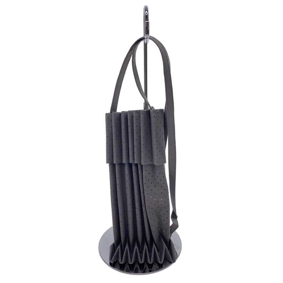 me ISSEY MIYAKE◇TRUNK PLEATS BAG/プリーツバッグ/ショルダーバッグ