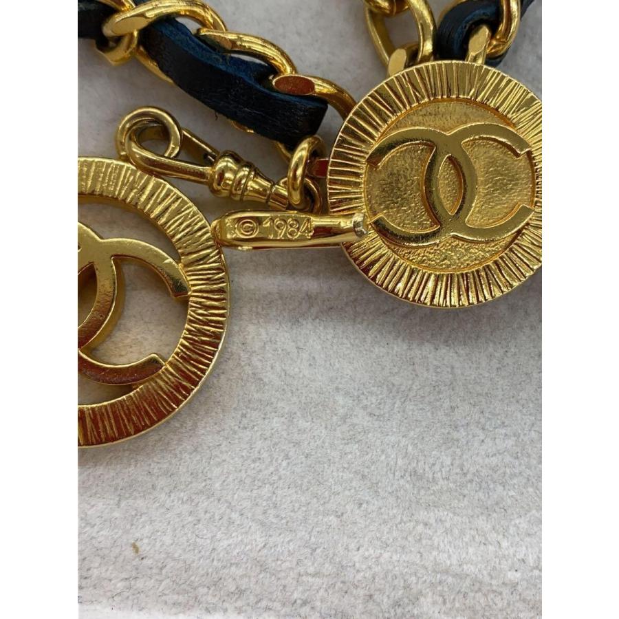 美品 シャネル ゴールドプレート×レザー 1984ココマーク ３連チェーンベルト CHANEL - CHANEL☆ココマーク3連チェーンベルト/ゴールド/1984