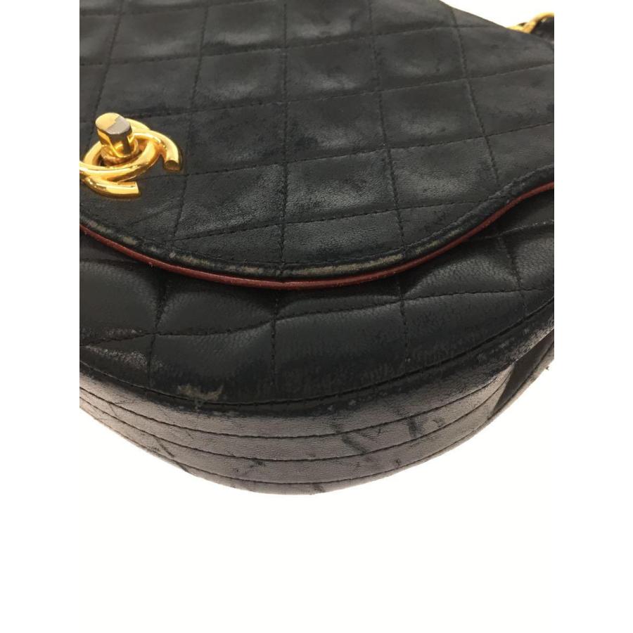 CHANEL◇マトラッセ/チェーンショルダーバッグ/ハーフムーン CHANEL◇マトラッセ/チェーンショルダーバッグ/ハーフムーン