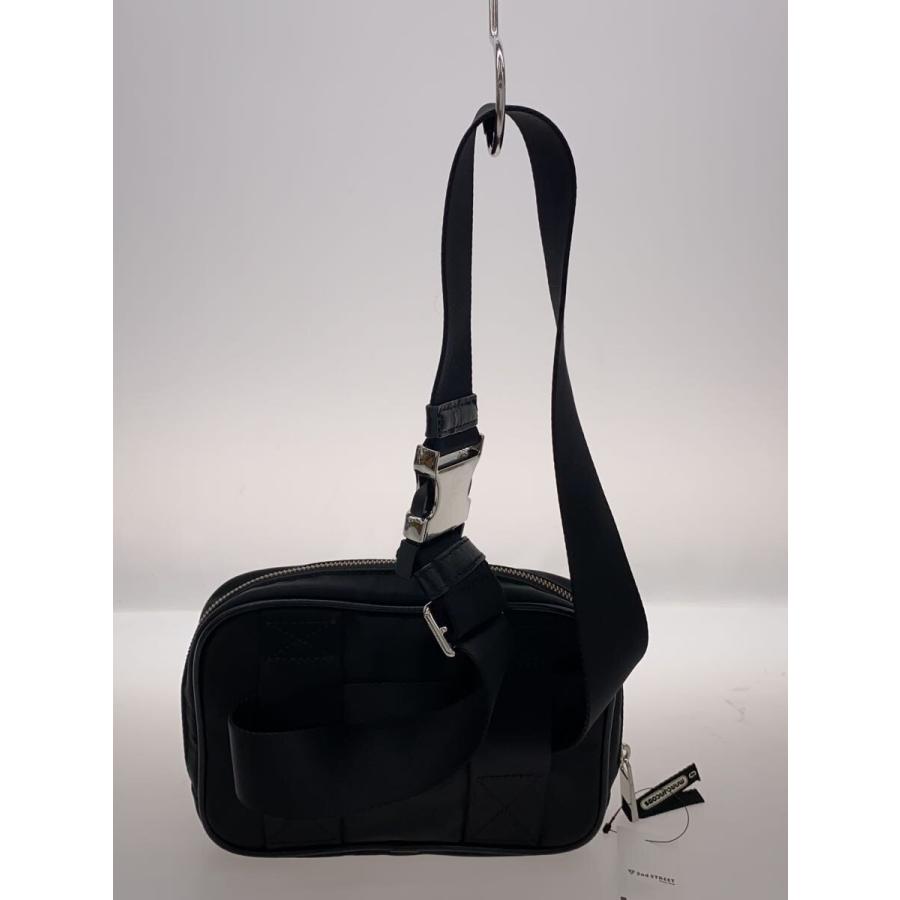 MARC JACOBS ショルダーバッグ Marc Jacobs Small Crinkle Cruiser Crescent Bag | Nordstromrack