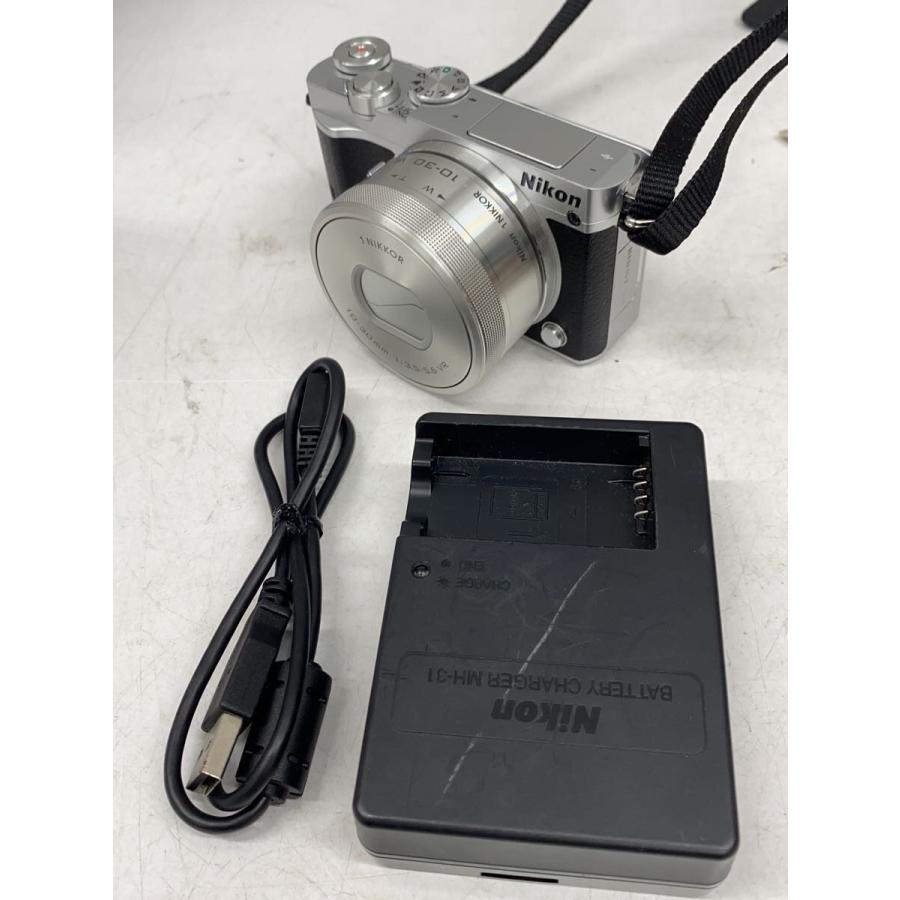 Nikon◆デジタル一眼カメラ Nikon 1 J5 標準パワーズームレンズキット [シルバー]//_4