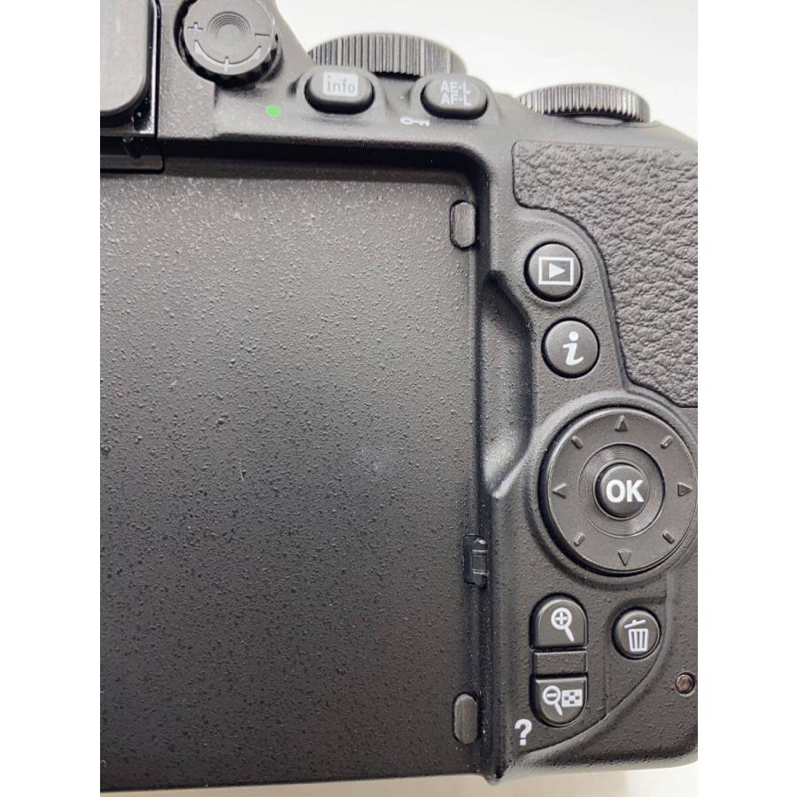 Nikon◇デジタル一眼カメラ D5600 ダブルズームキット : セカンド