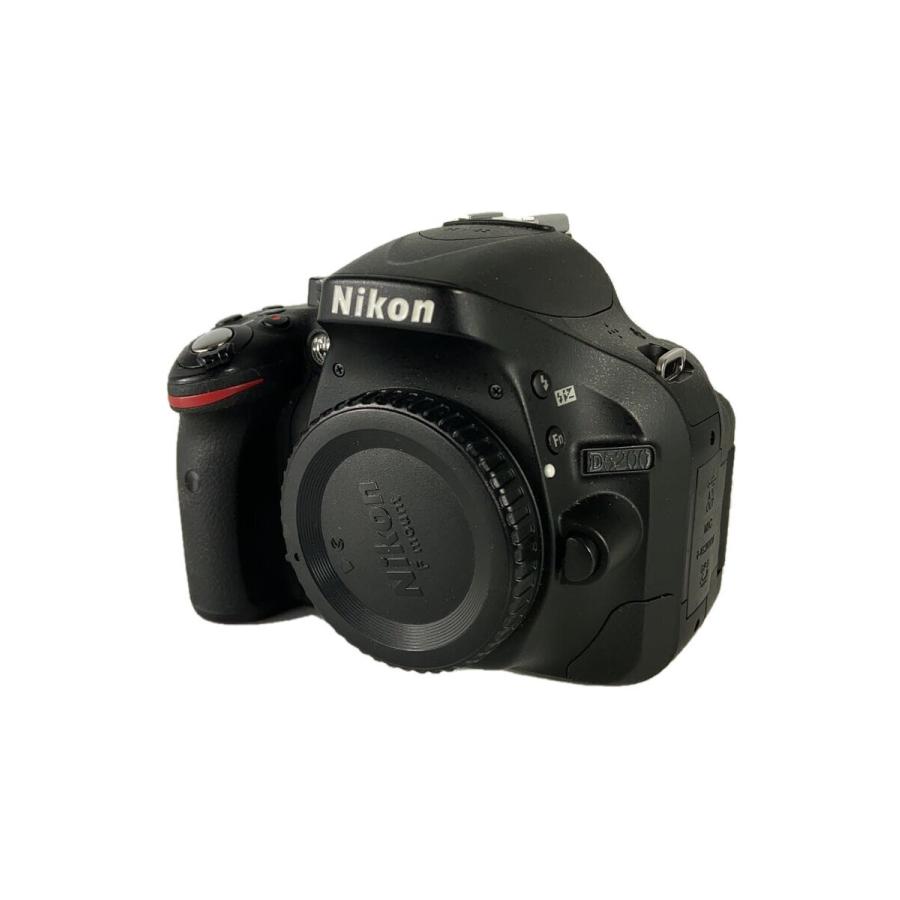 Nikon◇デジタル一眼カメラ D5200 18-55 VR レンズキット [ブラック 