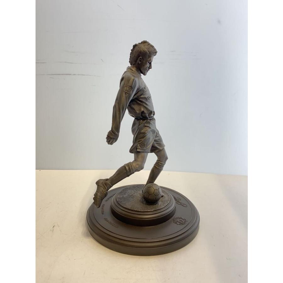 【世界限定】デイビットベッカム　ブロンズフィギィア デビット・ベッカム/ブロンズ像/記念品/GRY : セカンドストリートYahoo