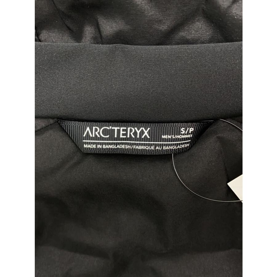 ARC'TERYX◇ダウンジャケット/S/ナイロン/BLK/無地/X000007302/ATOM
