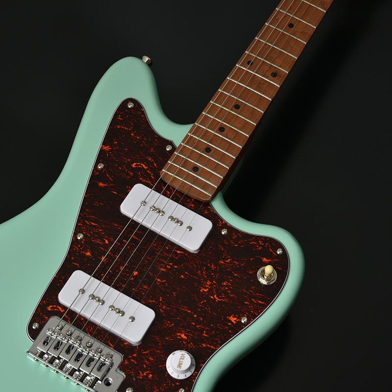 Bacchus BTS-1R グリーンのストラトタイプ ソフトギターケース付 Bacchus（バッカス） BJM-1-RSM/M ローステッドメイプルネック採用