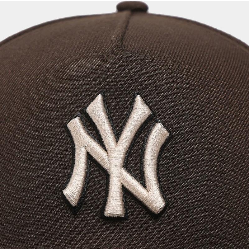 ニューエラ NEW ERA キャップ 帽子 ダークブラウン ゴールド 日本未