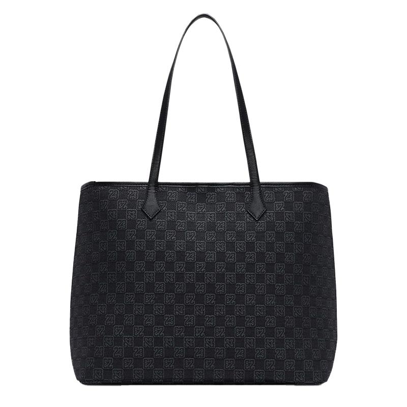 NIKE ジョーダン モノグラム トートバッグ ブラック 32L