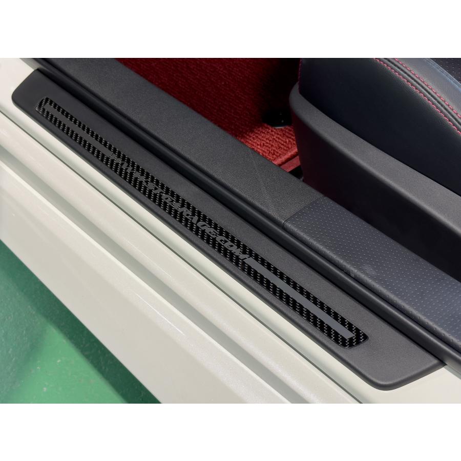 カーボンスカッフプレートオーナメント for GR86/BRZ : ST カーボンスカッフプレートオーナメント for GR86/BRZ : ST