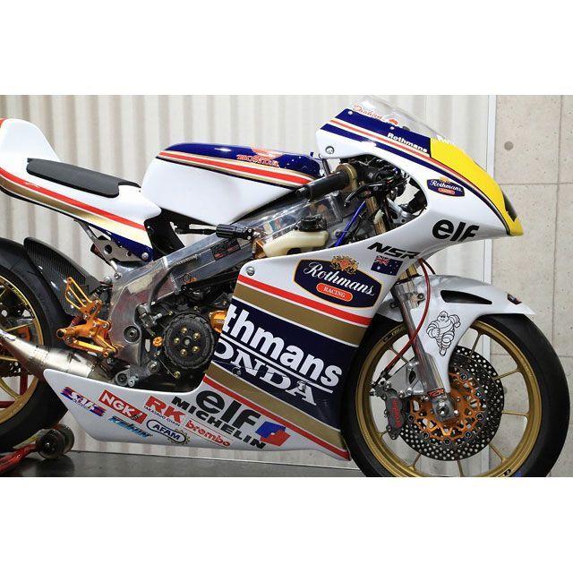 T2Racing NSR250R フェンダー RSWタイプ フロントフェンダー 黒ゲル T2