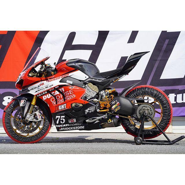 Saitaniya Factory panigaleV4/V4S/V4R カウル・エアロ シートカウル 仕様 カーボン綾織 才谷屋ファクトリーの画像