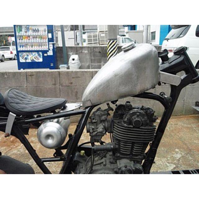 K\u0026W SR400/500 タンク関連パーツ Lowマウント スポーツスタータンク 部品屋K\u0026W_1