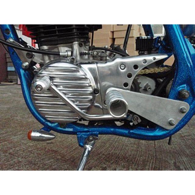 K&W SR400/500 エンジンカバー関連パーツ リブ付クランクケースカバー
