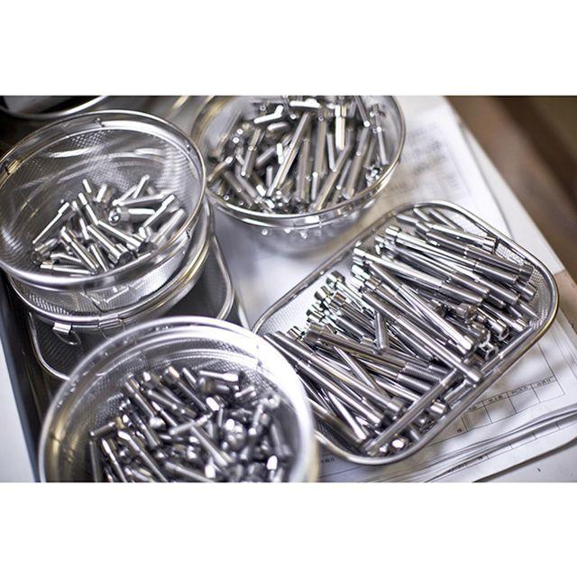 βTITANIUM ハブ・スポーク・シャフト フロントアクスルシャフトキット