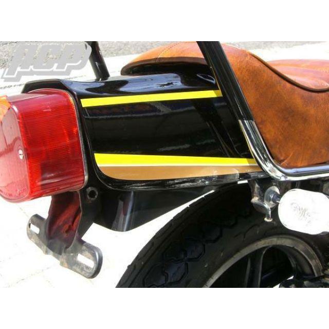 ACP Z400FX、Z400J、Z550FX フェンダー Z400J用 FRP製 フェンダーレス
