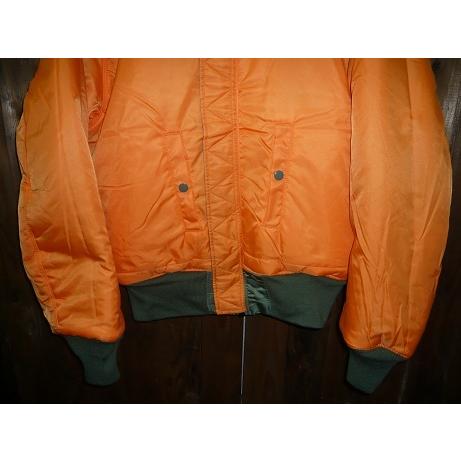 【現行】 アルファインダストリーズ MA-1 2000-403 XL 現行】 アルファインダストリーズ MA-1 2000-403 XL