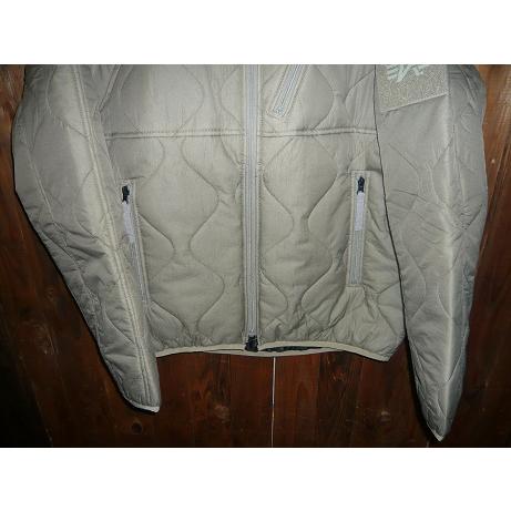 Alpha Industries（アルファ・インダストリーズ） ALPHAアルファ