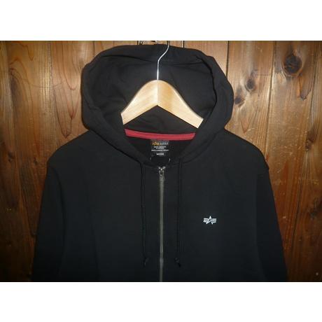 Alpha Industries（アルファ・インダストリーズ） ALPHAアルファ