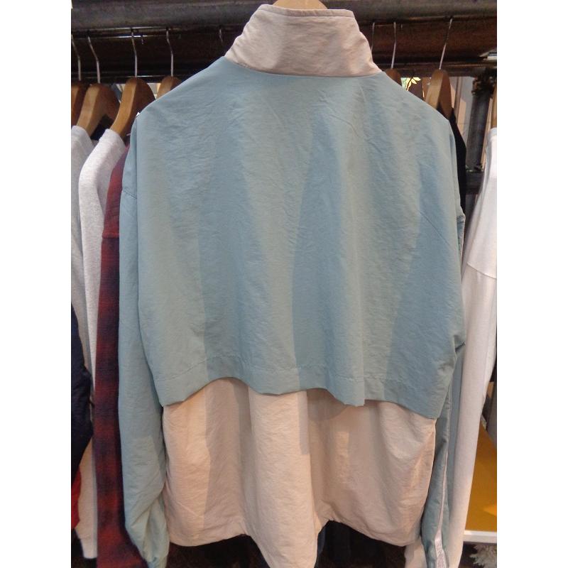 umbro（アンブロ） 送料無料！！ ナイロン トラックジャケット