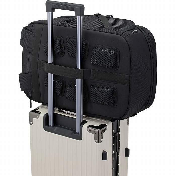 UNDER ARMOUR（アンダーアーマー） TRIUMPH GYM BACKPACK 35L(ブラック 