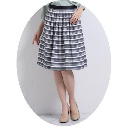 スカートのお直し 丈詰めプレーンスカート |  | 04