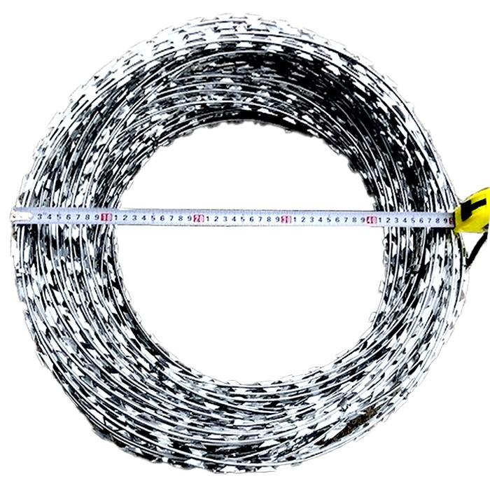 有刺鉄線 カミソリワイヤー 長さ 10m 鉄製 亜鉛メッキ コイル巻 防犯対策 侵入防止柵｜stainless-store｜04